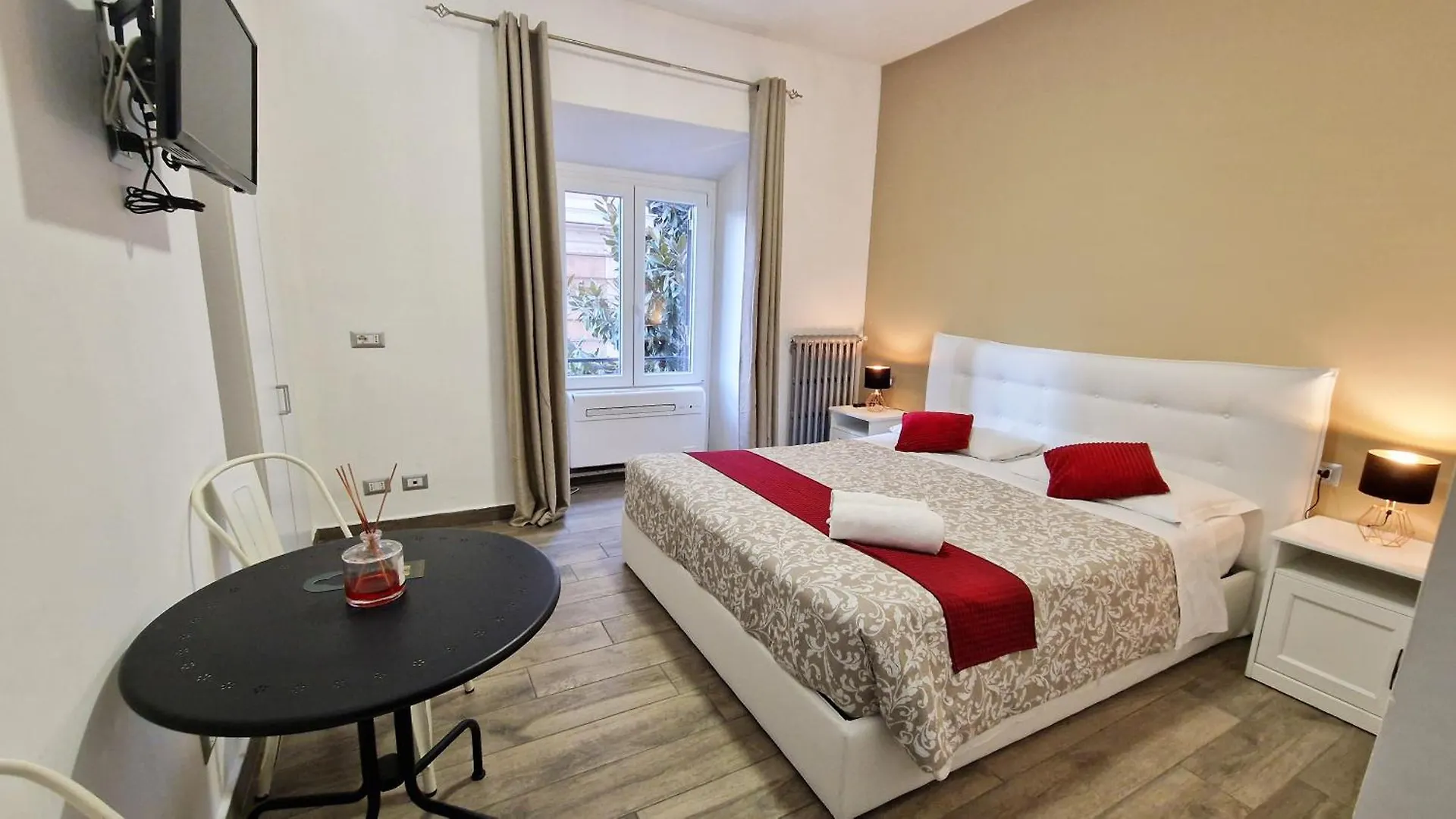 Giulya Guesthouse Rome