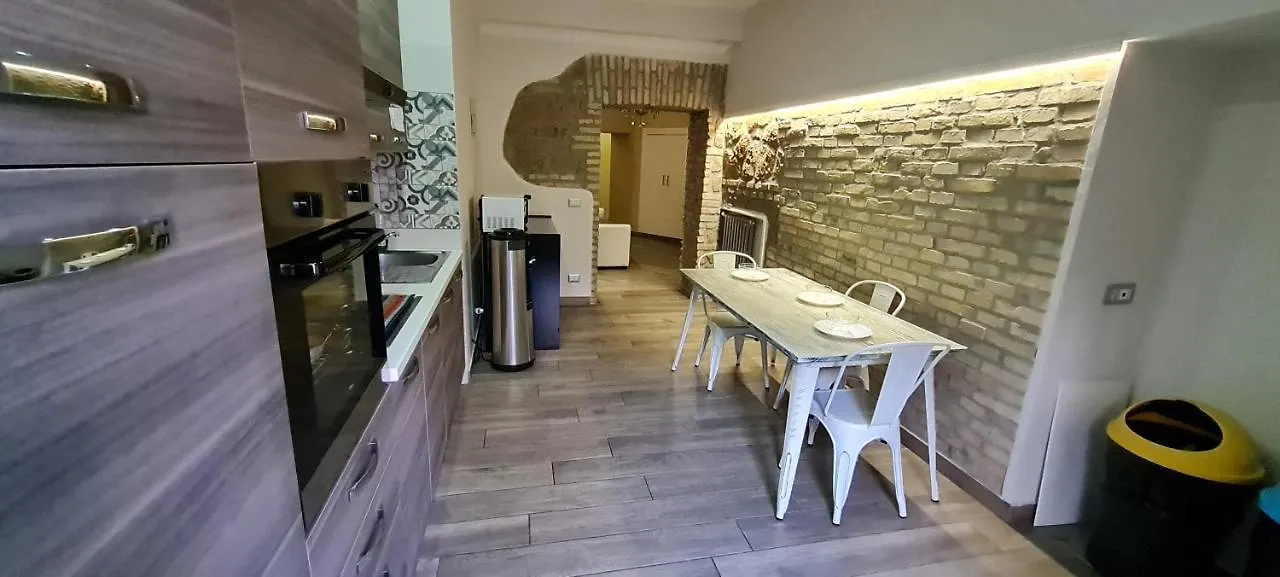 Giulya Guesthouse Roma Affittacamere