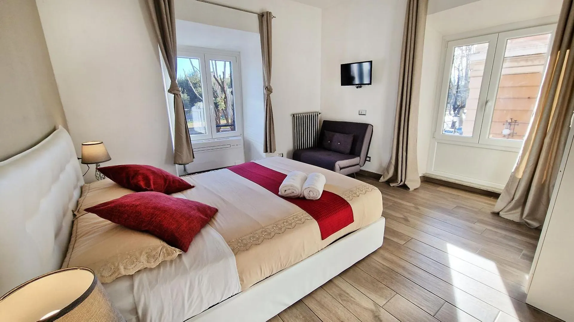 Giulya Guesthouse Rzym Pensjonat