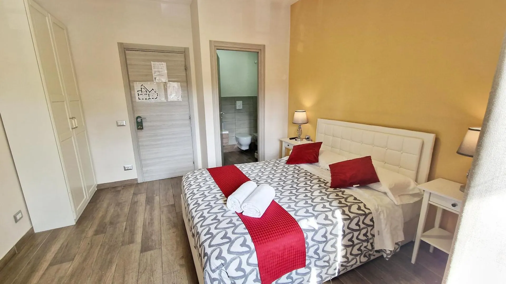Pensjonat Giulya Guesthouse Rzym