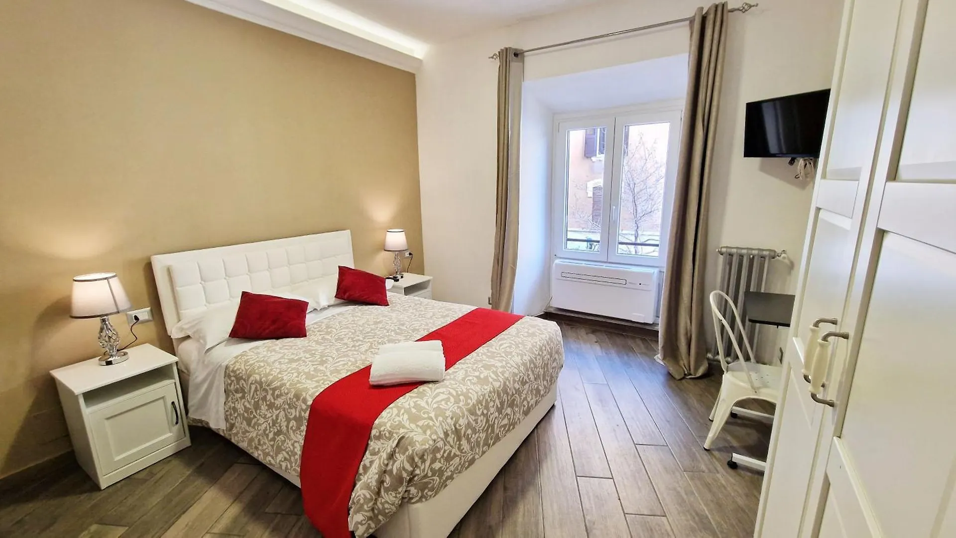 Giulya Guesthouse Rome Italy
